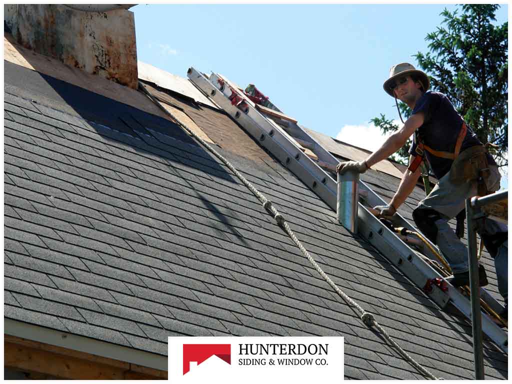 The Truth Behind Top 4 Roof Maintenance Myths